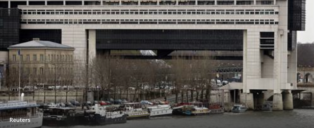 ministère des Finances de Bercy vu depuis la Seine