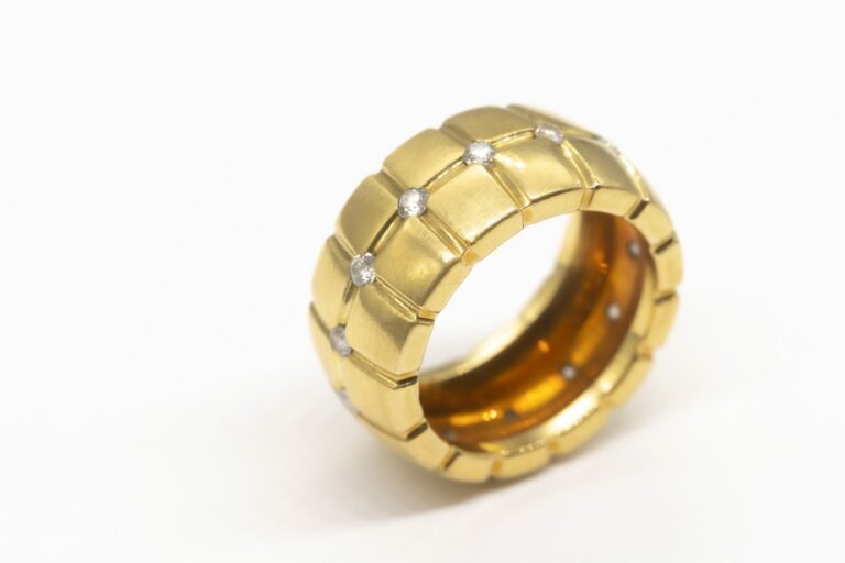 BAGUE DE BEERS OR ET DIAMANTS T52