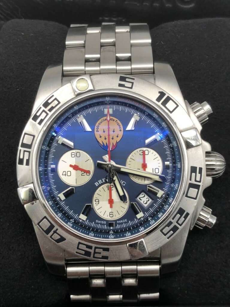 Breitling Chronomat 44 Patrouille de France ref Ab01109
