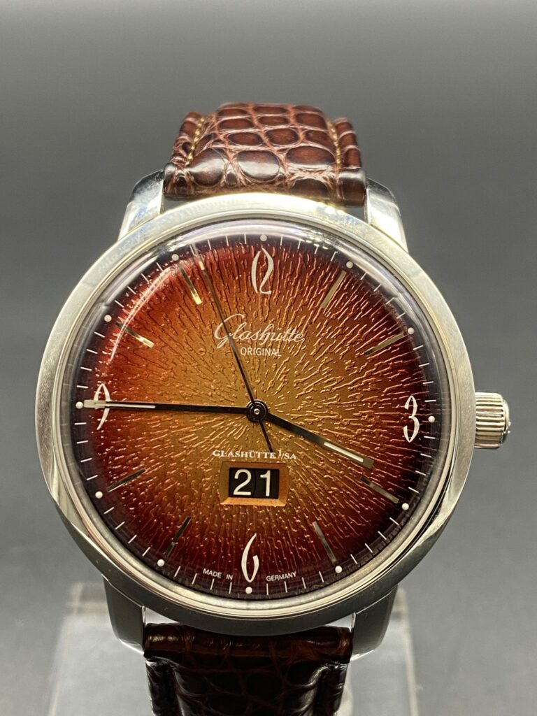 Glashütte Original Sixities Panorama Date ref 2-39-47-09-02-04