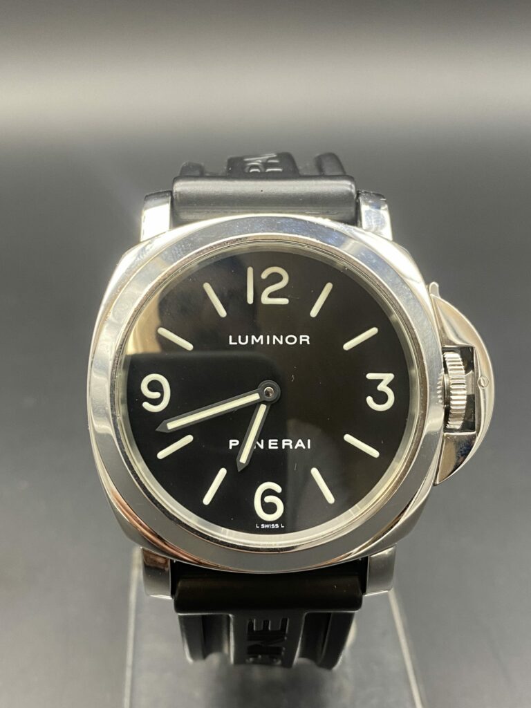 Panerai Luminor Base