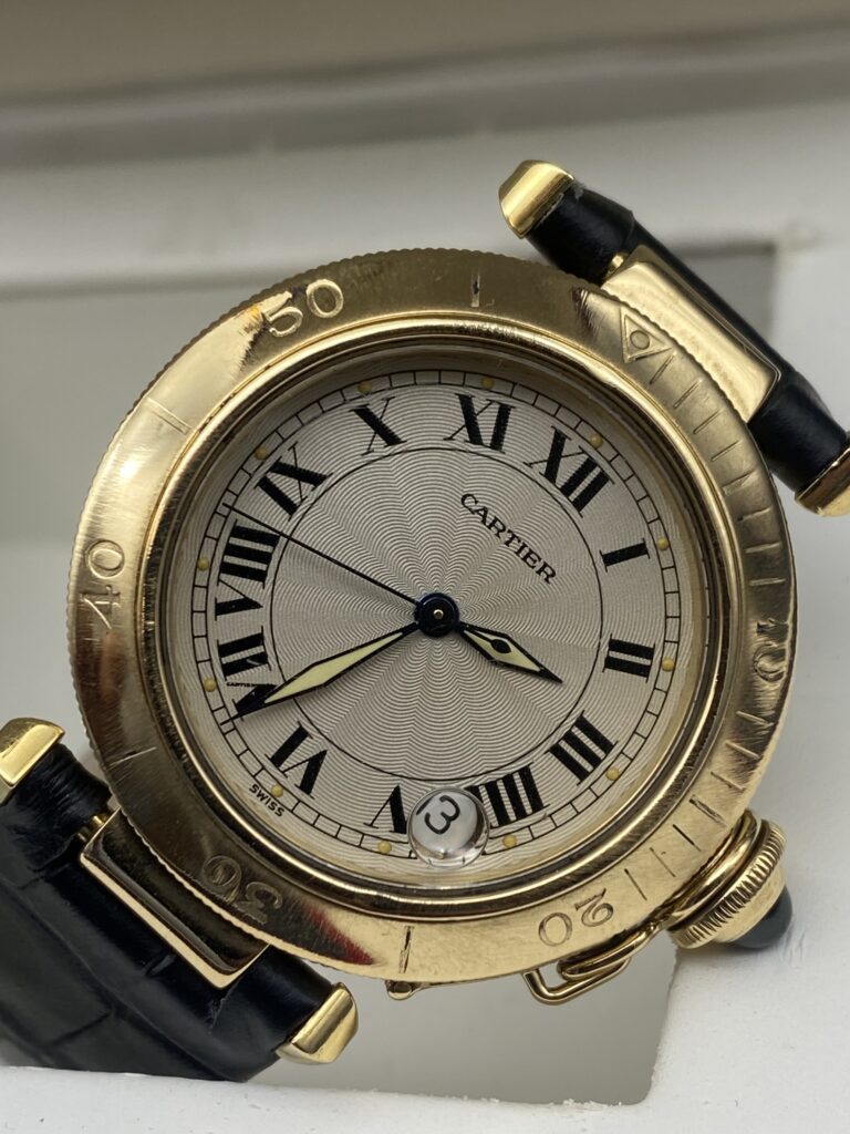 Cartier Pasha Or 36MM 18 K ref 1035