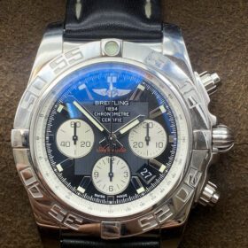 Breitling Chronomat 44 — photo 1