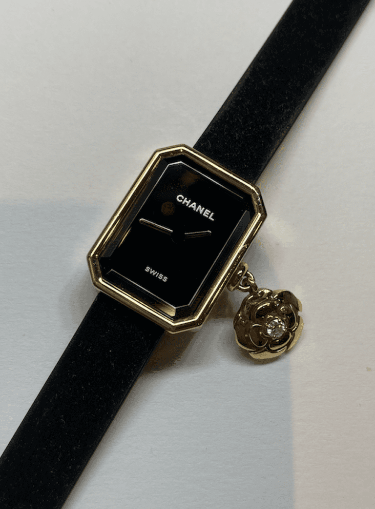 Montre Chanel Premiere Extrait de Camelia