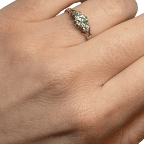 BAGUE ANCIENNE OR 14K ET DIAMANTS (T.53) — photo 2