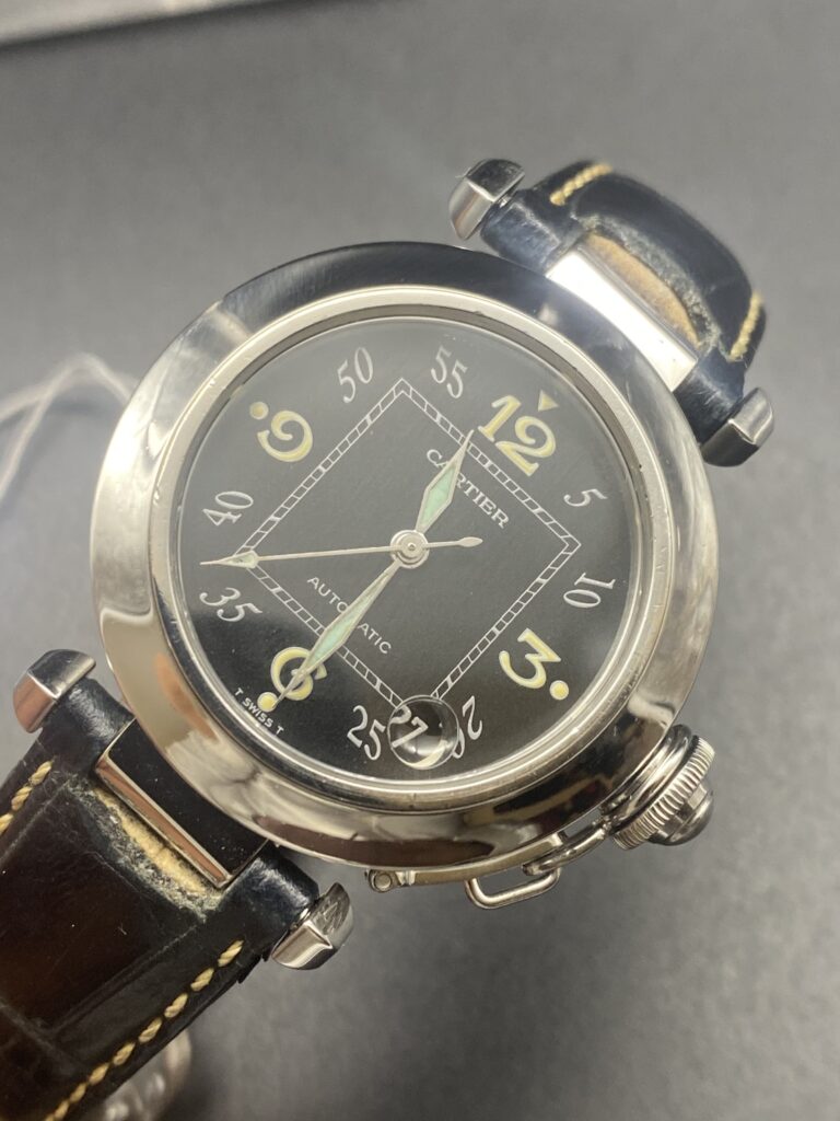 Cartier Pasha C 2324 Cuir
