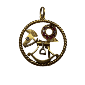 PENDENTIF VAN CLEEF & ARPELS "CHEVAL A BASCULE" — photo 1