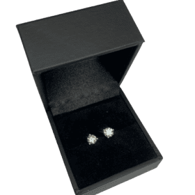BOUCLES D’OREILLES PUCES OR 14K ET DIAMANTS 0,40CT (x2) — photo 4
