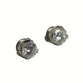 BOUCLES D'OREILLES PUCES OR 18K ET DIAMANTS ENV 1,20CTS ET 1,30 CTS — photo 3