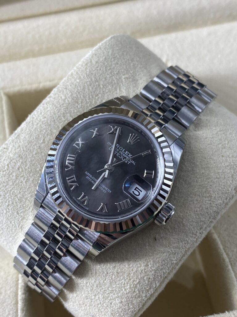 Rolex Lady-Datejust Neuf Stikée ref 279174
