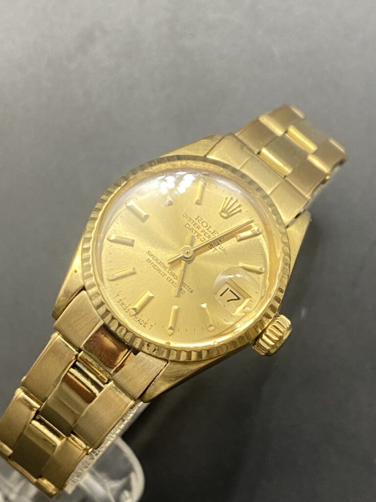 Rolex Oyster Perpetual Lady Date 3 990 € N°. de réf.: 6517