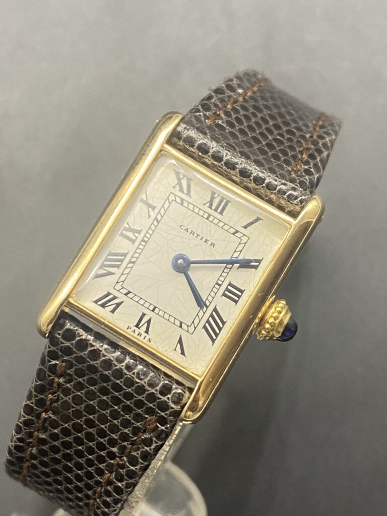 Cartier Tank Louis Paris 18K Mécanique 5 900 €