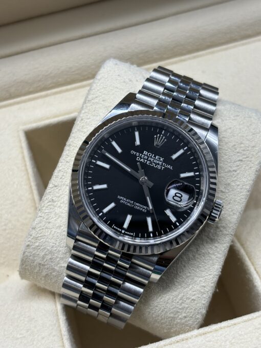 Rolex Datejust 36 full set 9 000 € N°. de réf.: 126234