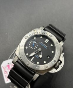 Panerai Luminor Submersible 6 200 € N°. de réf.: PAM 00973