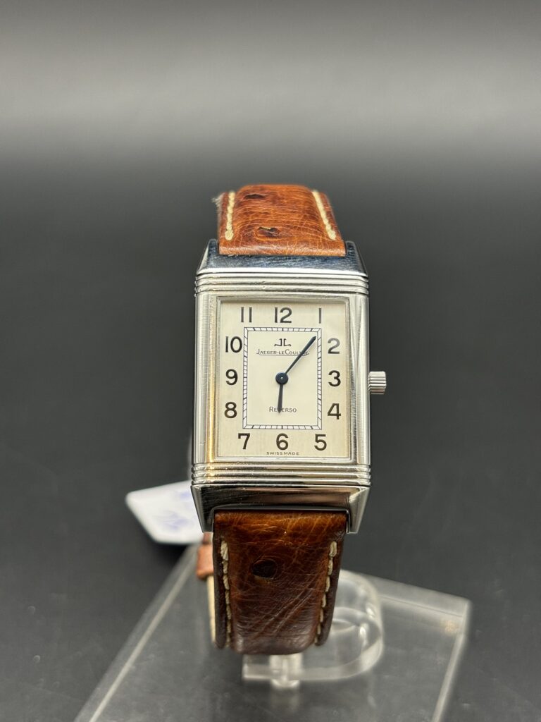Jaeger-Lecoultre Reverso Classique 3 500 € N°. de réf.: 250.8.08