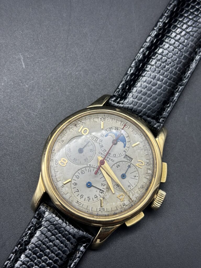 Universal Genève Tri-Compax N°. de réf.: 12285