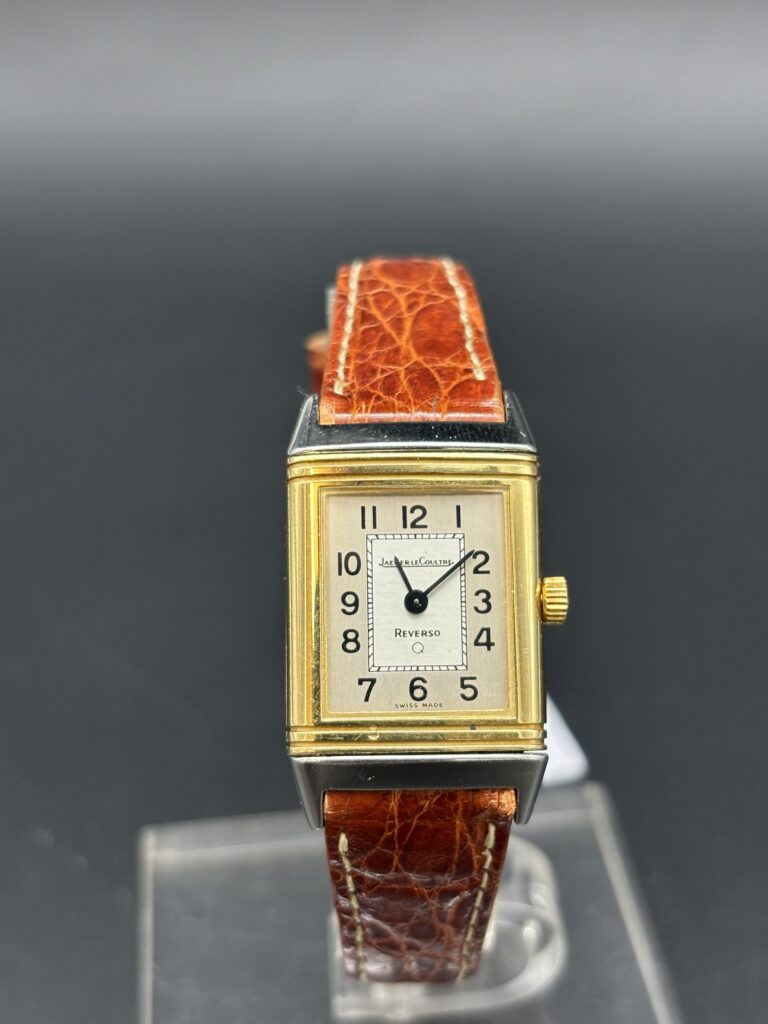 Jaeger-Lecoultre Reverso 2 800 € N°. de réf.: 140.025.5