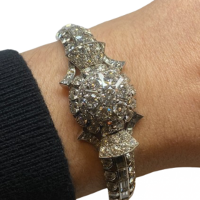 MONTRE BRACELET PLATINE OR 18K PAVAGE DIAMANTS — photo 1
