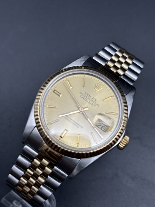 Rolex Datejust 36 4 700 € N°. de réf.: 16013 |