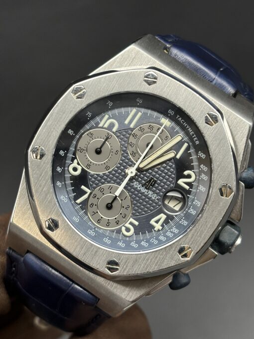 Audemars Piguet Royal Oak Offshore Chronograph 14 800 € N°. de réf.: 25770ST.OO.D001IN.02