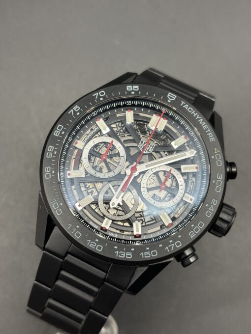 TAG Heuer Carrera Calibre Heuer 02 4 700 € N°. de réf.: CBG2A90.BH0653