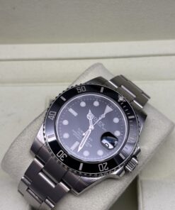 Rolex Submariner Date Papier service rolex 2022 10 300 € N°. de réf.: 116610LN |