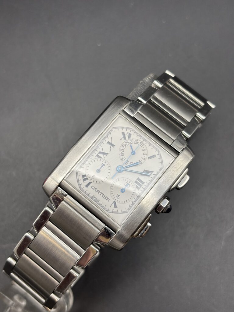 Cartier Tank Francaise 2 250 € N°. de réf.: 2303