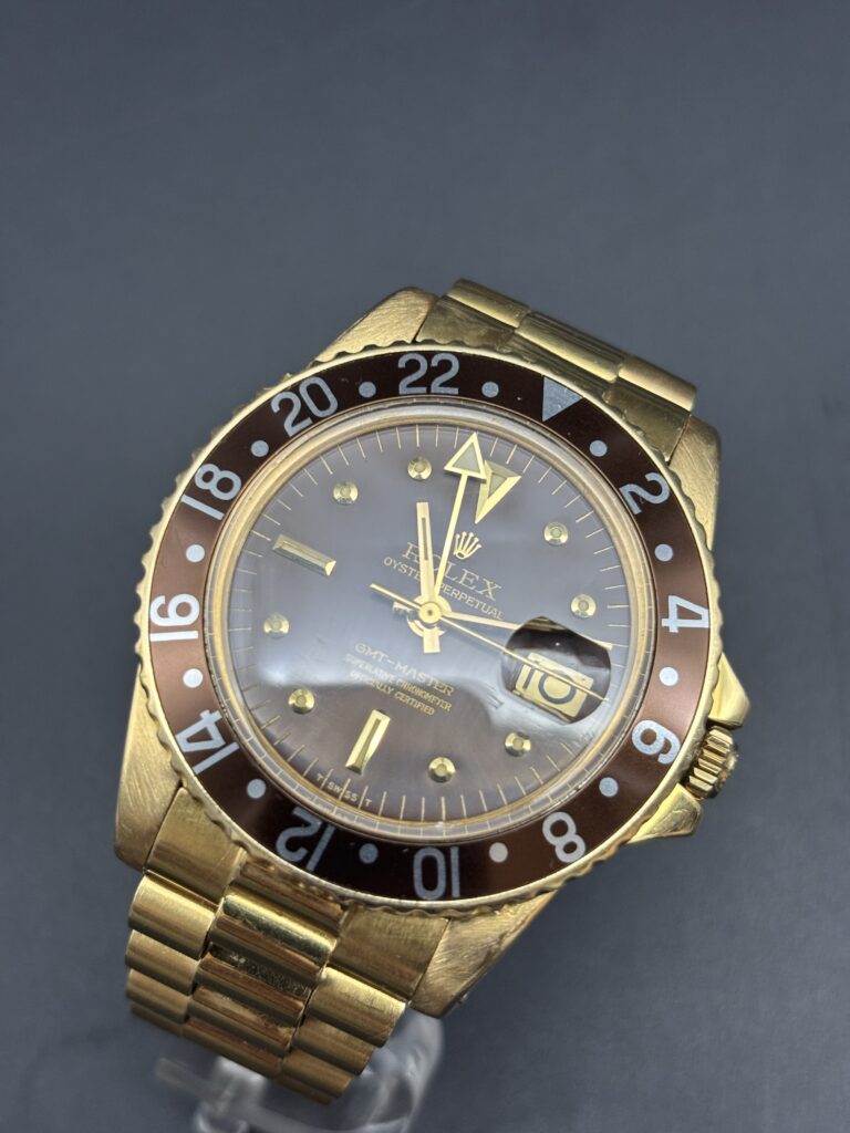 Rolex GMT-MASTER Nipple Dial 29 900 € N°. de réf.: 1675 Full Set