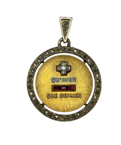 MEDAILLE D’AMOUR A.AUGIS OR 18K DIAMANTS RUBIS