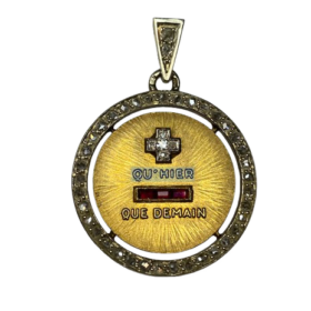 MEDAILLE D'AMOUR A.AUGIS OR 18K DIAMANTS RUBIS — photo 1