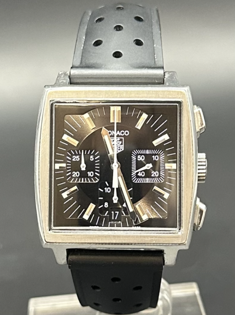 Tag Heuer Monaco 2 300 € N°. de réf.: Cw2111-0