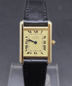 Cartier Tank 1 800 € réf.: 3 66001