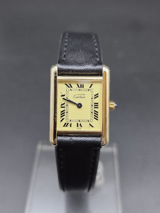 Cartier Tank 1 800 € réf.: 3 66001