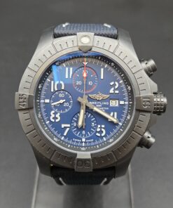 Breitling Super Avenger Chronograph Night Mission 4 000 € réf.: V13375