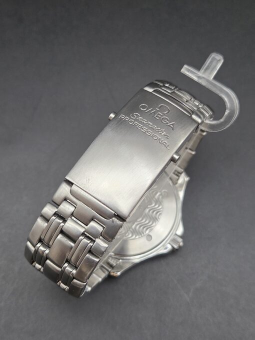 Omega Seamaster Professional 2 000 € réf.: 196.1523