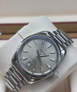 Omega Seamaster Aqua Terra 150M 5 100 € N°. de réf.: 220.10.38.20.09.001