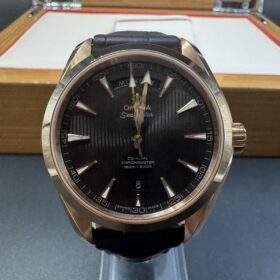 Omega Seamaster Aqua Terra Day-Date Rose Gold — photo 2