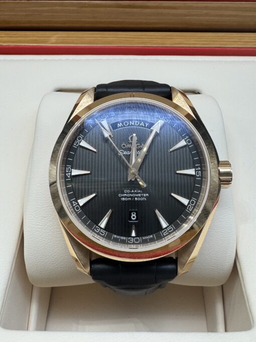 Omega Seamaster Aqua Terra Day-date rose gold