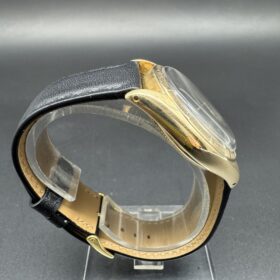 Rolex Oyster Perpetual 34 ref 6085 — photo 4
