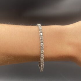 BRACELET RIVIÈRE OR 18K ENV 7,50 CTS  - 44 DIAMANTS — photo 3