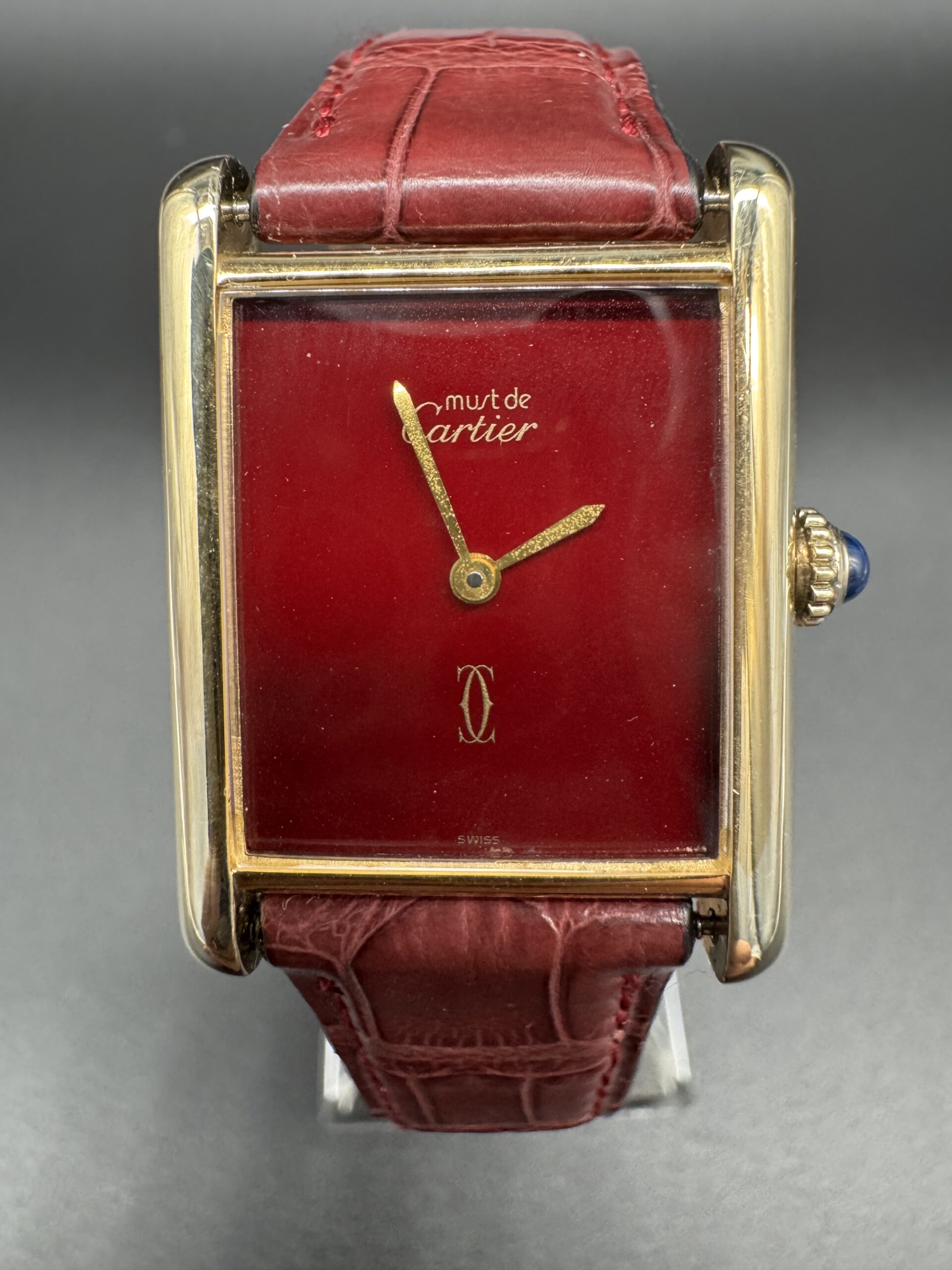 Cartier Tank Must De Tank cadran rouge