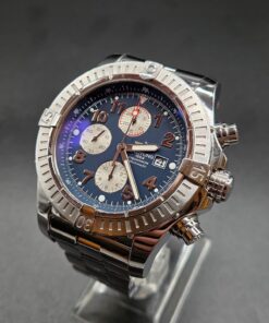 Breitling Super Avenger ref A13370 cadran bleu 