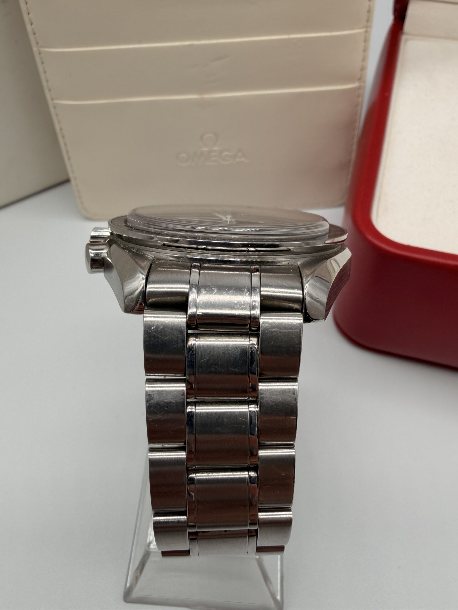 Omega Speedmaster Professional Moonwatch Co-Axial Full set année 2010