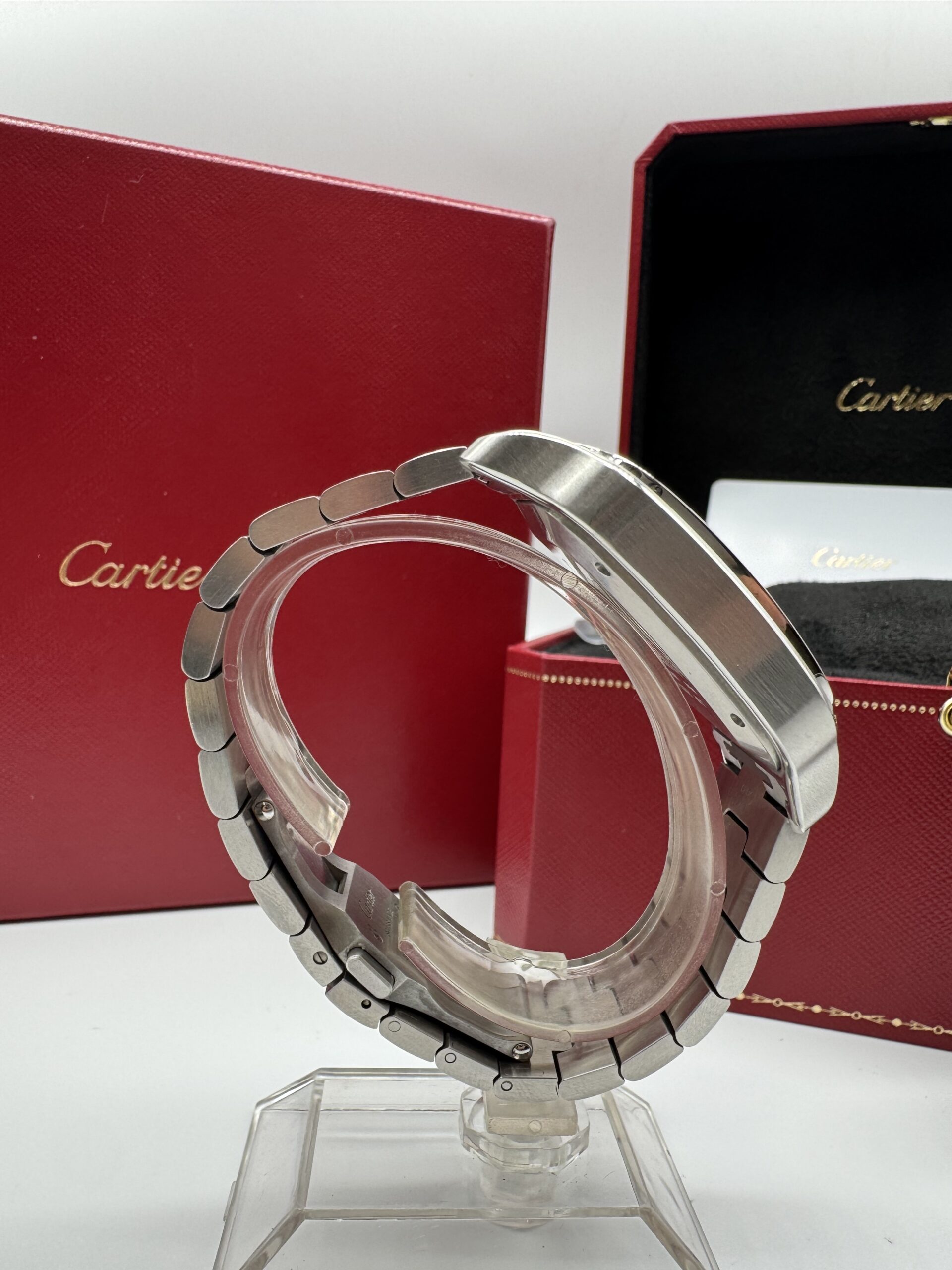Cartier Santos ref WSSA0064 année 2024 full set