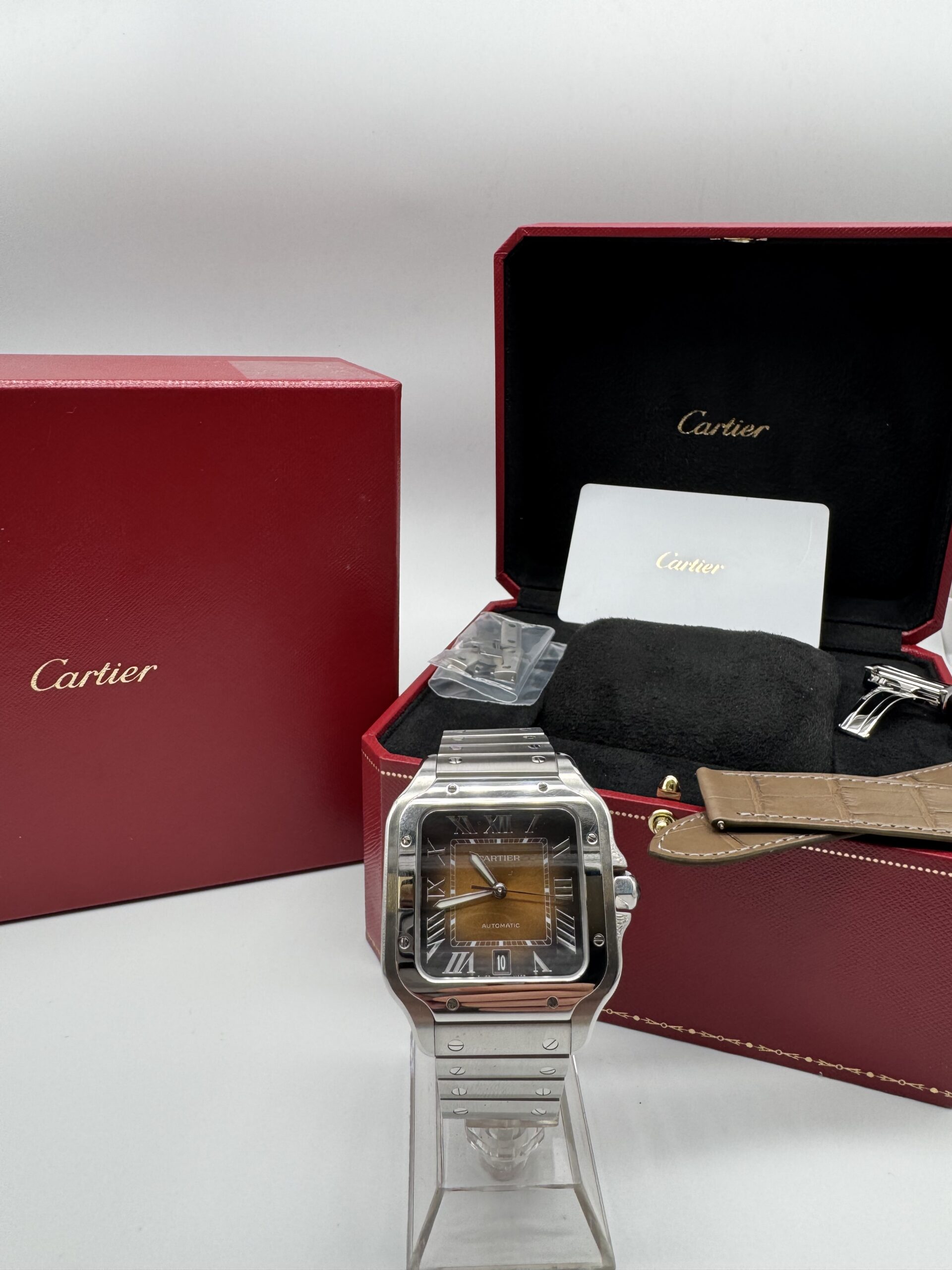 Cartier Santos ref WSSA0064 année 2024 full set