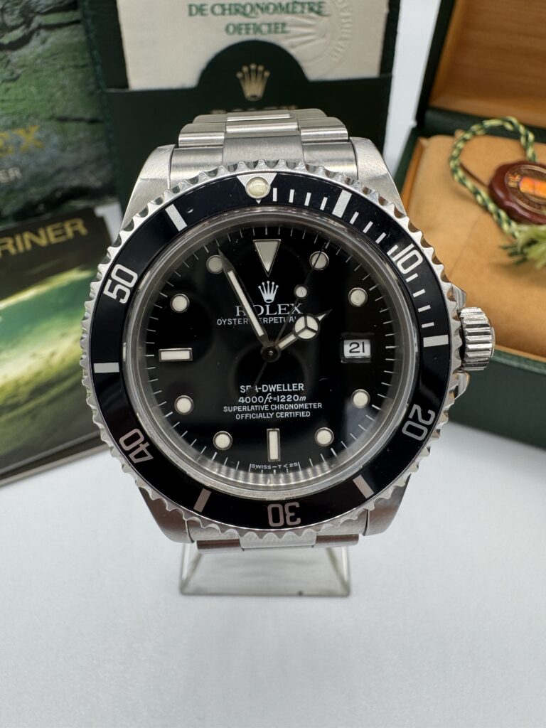 Rolex Sea-Dweller 4000 ref 16600 année 1996 Full Set