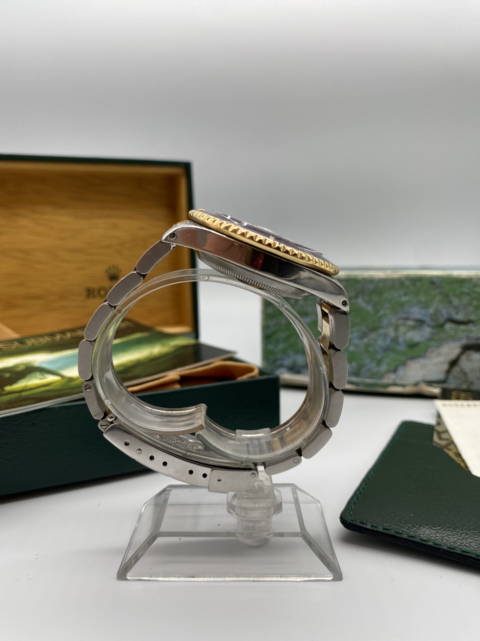 Rolex Submariner Date