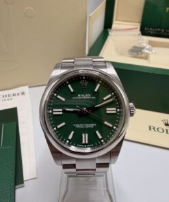 Rolex Oyster Perpetual 41 ref 124300 année 2022 Full Set