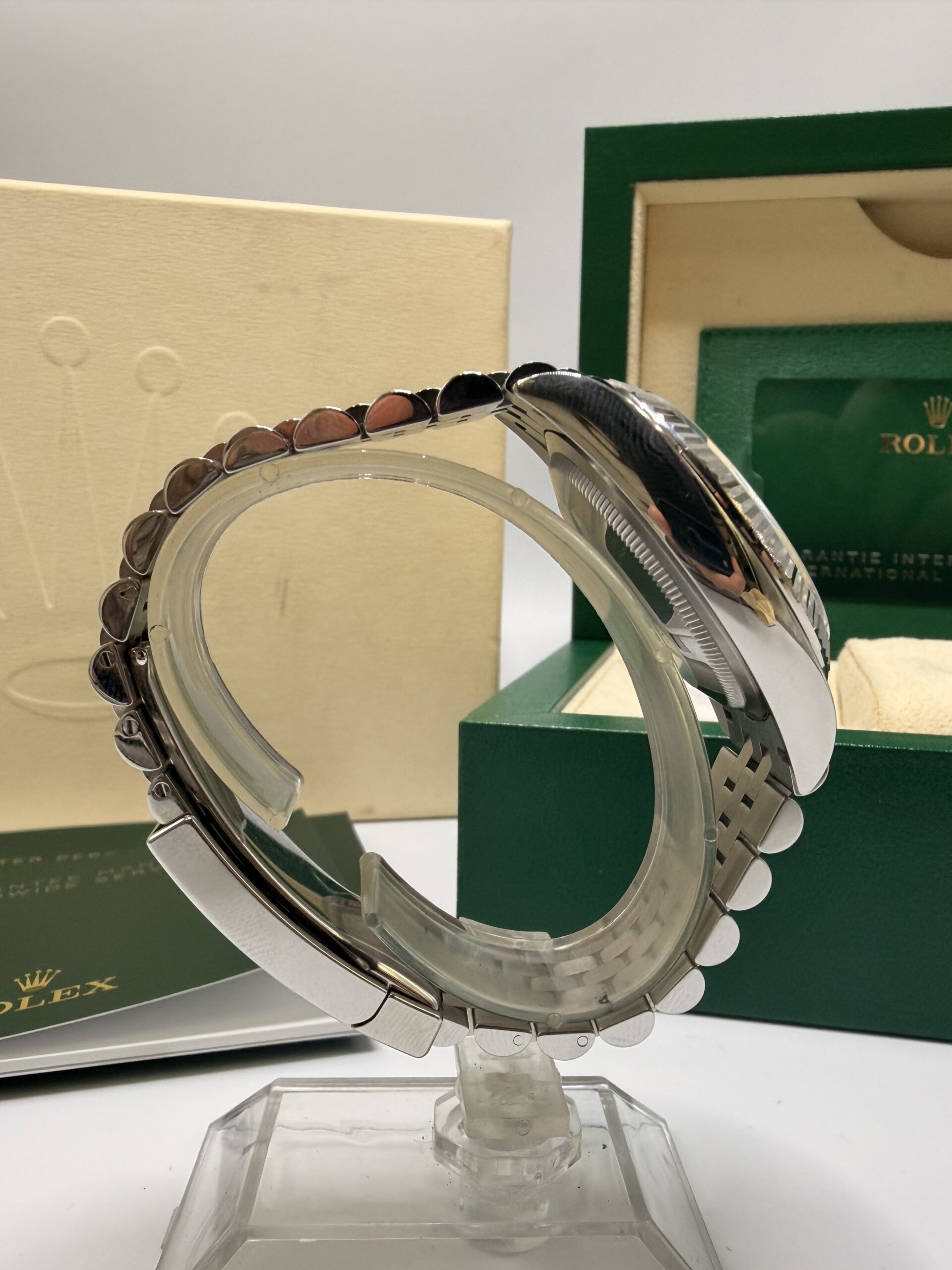 Rolex Datejust 36 ref 126234 Full Set année 2024