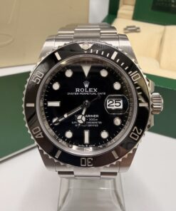 Rolex Submariner Date ref 126610LN année 2022